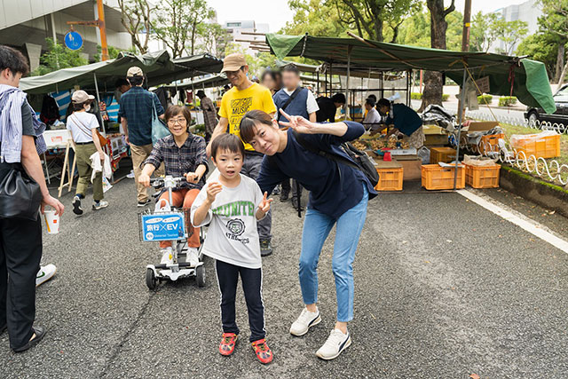 写真:日曜市2